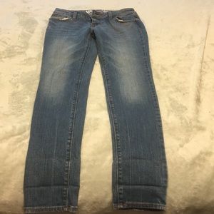 Bullhead medium wash jeans